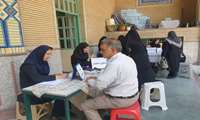 اهالی هنگام با مراجعه به مسجد جعفر صادق (ع)، به‌رایگان قند و فشار خون خود را اندازه گرفتند